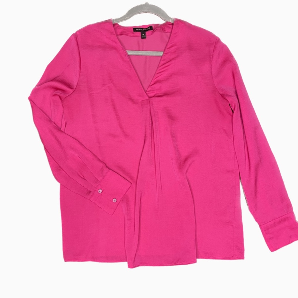 Banana Republic Long Sleeve V Neck Pink Blouse size Medium